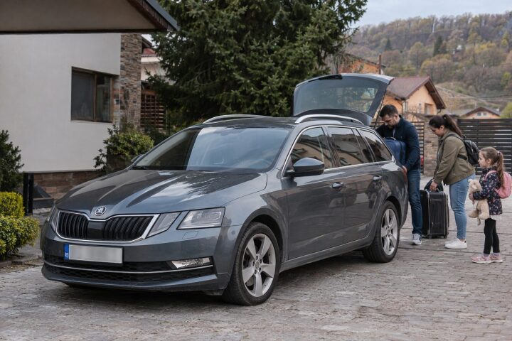 Mașină de familie second-hand: modele spațioase și accesibile