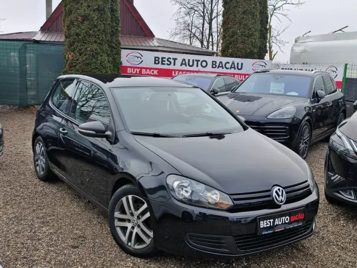 Volkswagen Golf VI