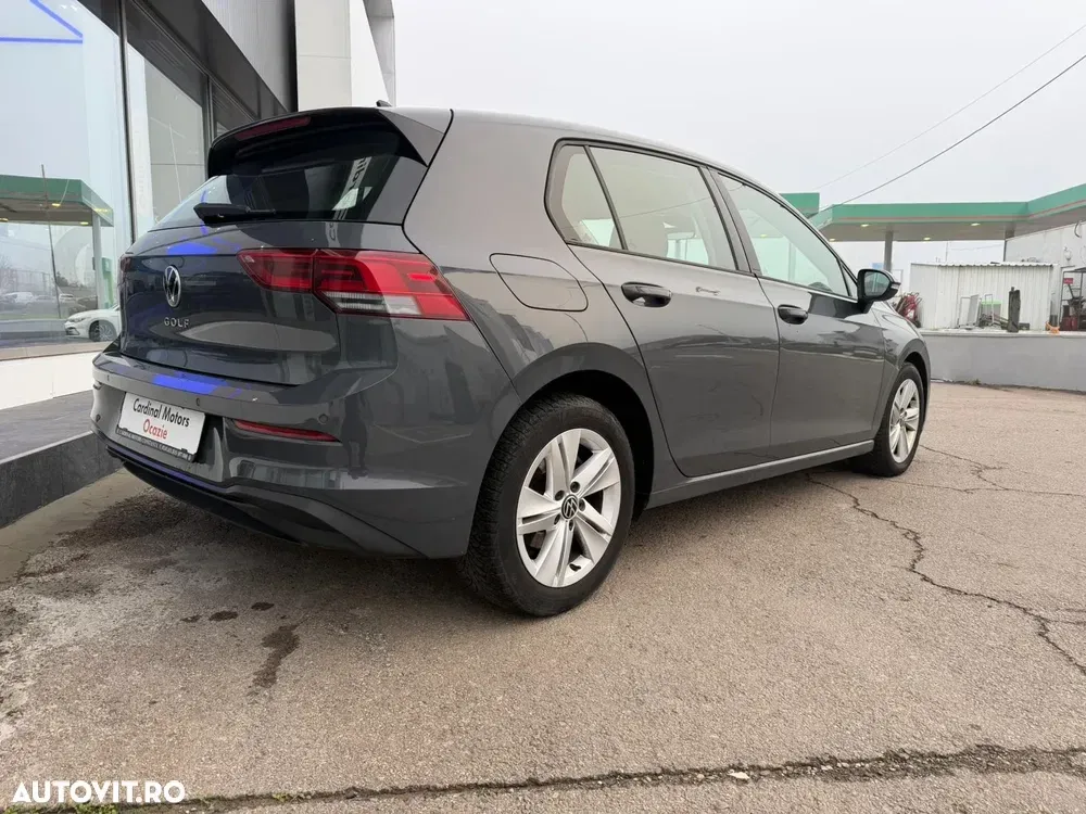 Volkswagen Golf VIII — imagine 4