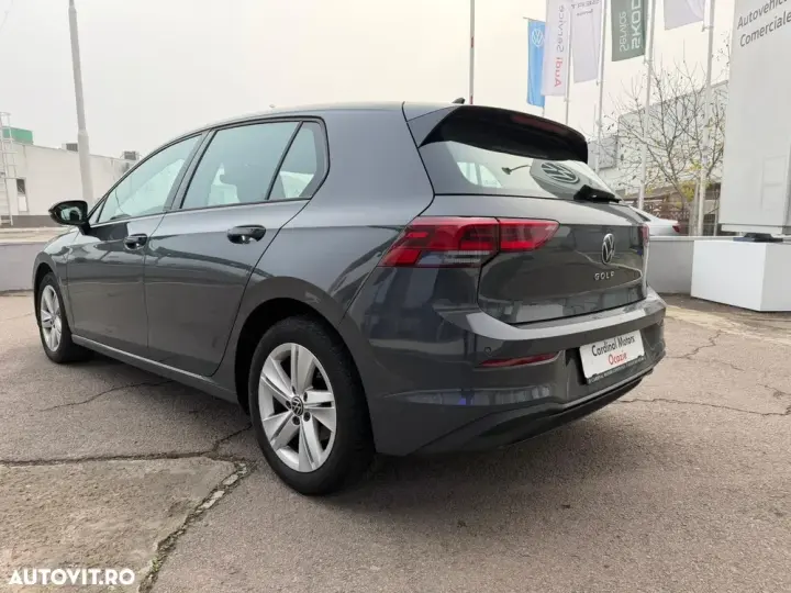 Volkswagen Golf VIII
