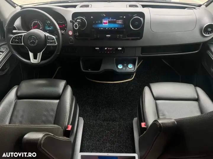 Mercedes-Benz Sprinter Lang 9G-TRONIC PRO