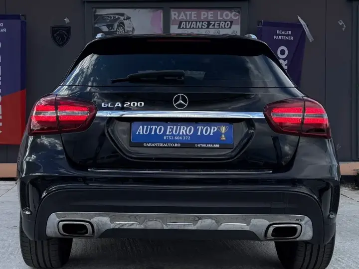 Mercedes-Benz GLA H247 200 7G-DCT AMG Line