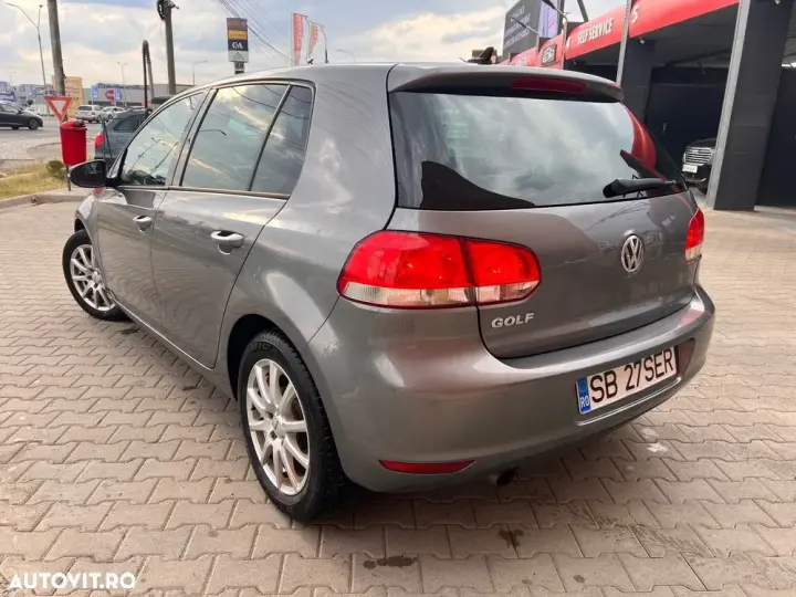 Volkswagen Golf 1.6 TDI DPF Comfortline