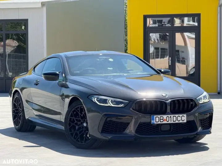 BMW M8