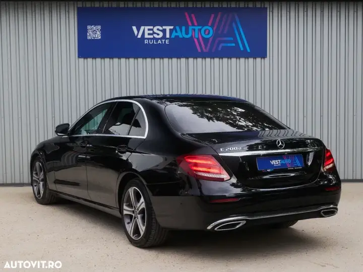 Mercedes-Benz E W213 200 d 9G-TRONIC Exclusive