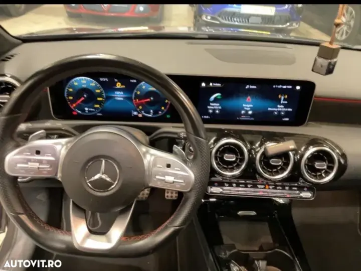 Mercedes-Benz A 180 7G-DCT AMG Line