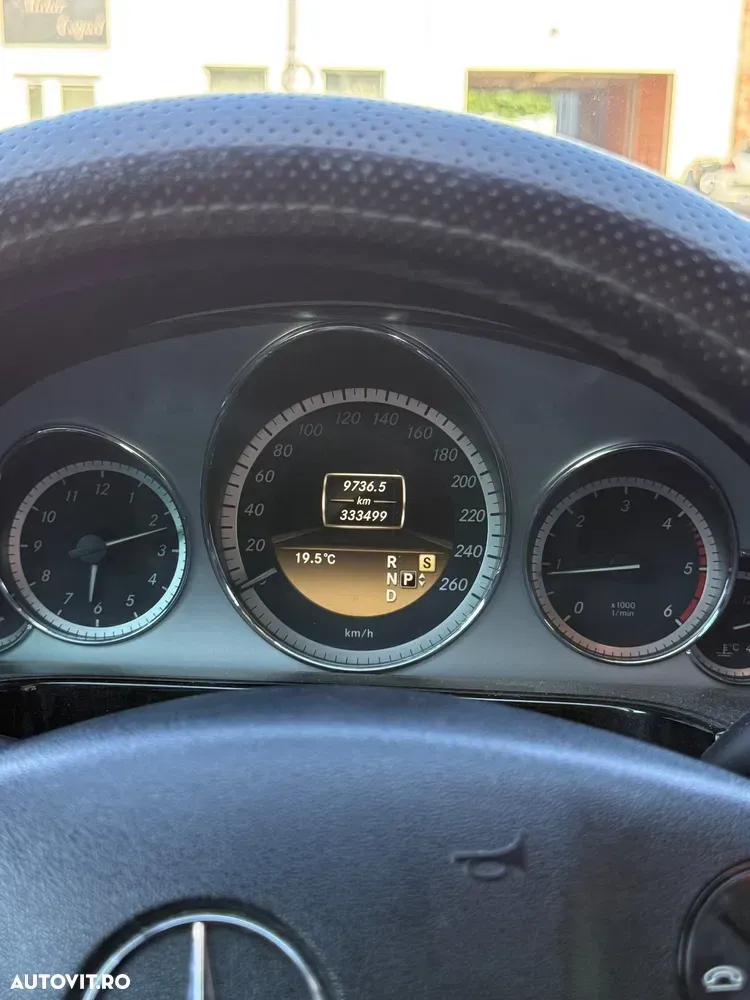 Mercedes-Benz E W212 220 CDI DPF BlueEFFICIENCY 7G-TRONIC Avantgarde — imagine 4