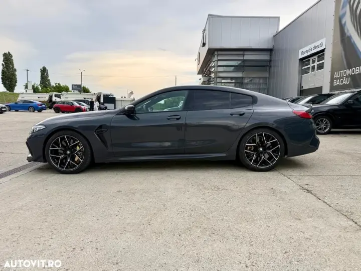 BMW M8