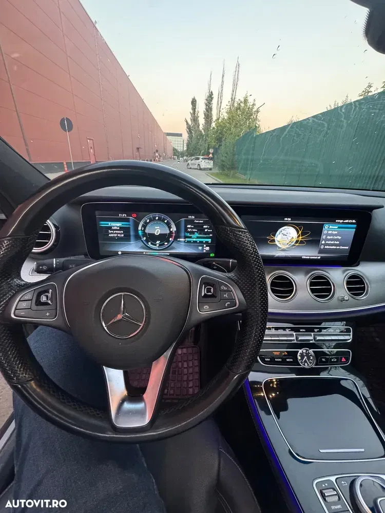 Mercedes-Benz E W213 220 d 9G-TRONIC — imagine 5