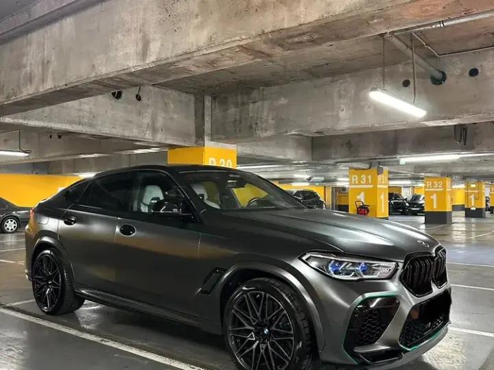 BMW X6 M