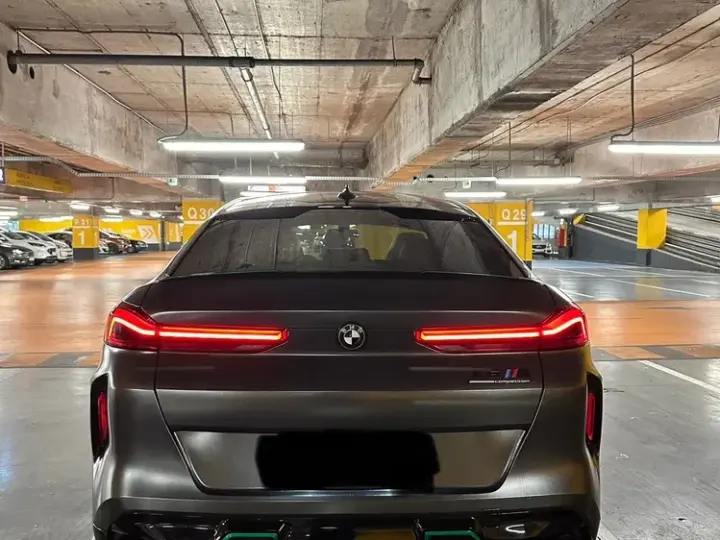 BMW X6 M
