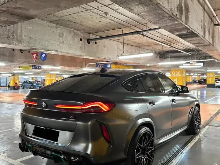 BMW X6 M
