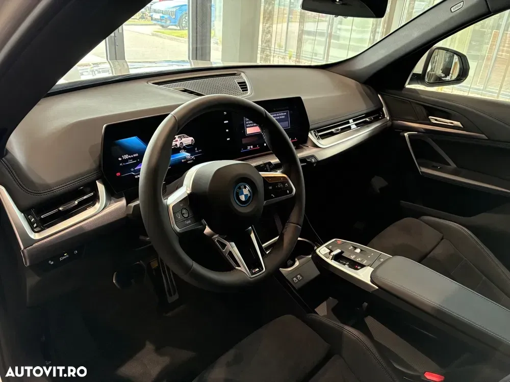 BMW iX1 — imagine 6