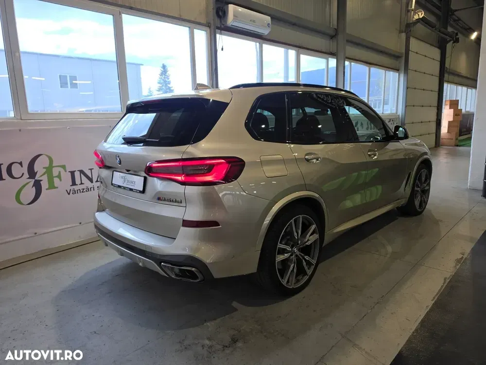 BMW X5 M G05 M50d — imagine 5