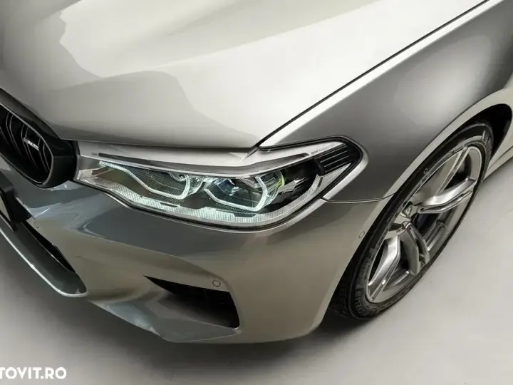 BMW M5 Standard