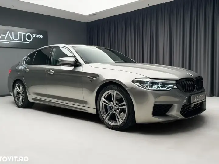 BMW M5 Standard