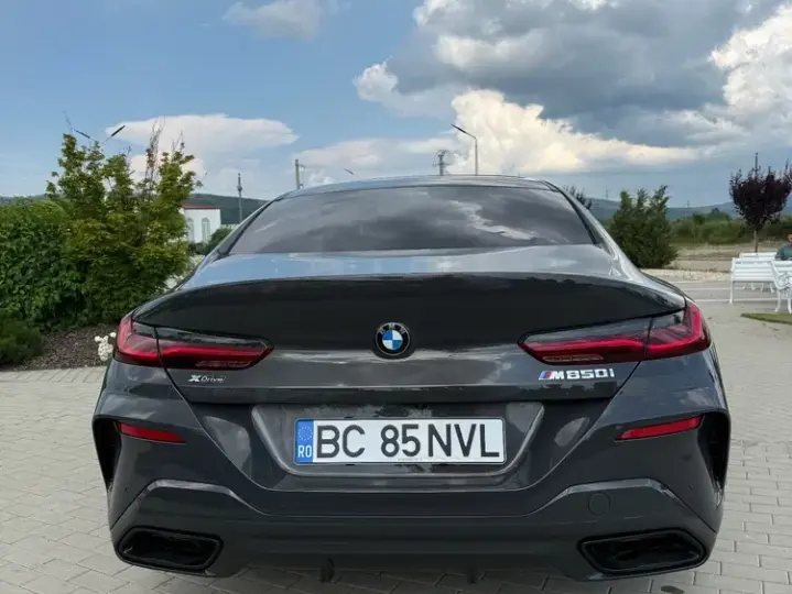BMW M8
