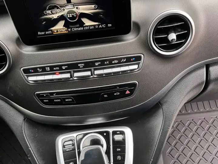 Mercedes-Benz V