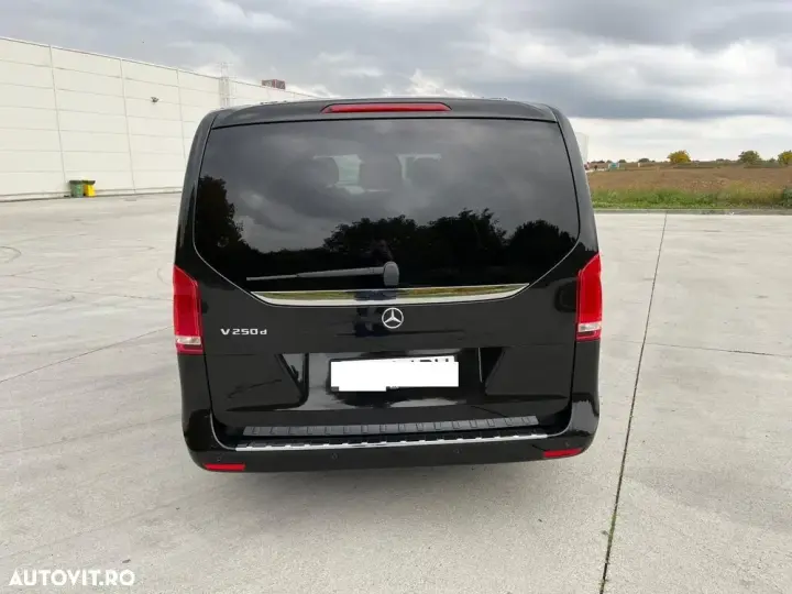 Mercedes-Benz V