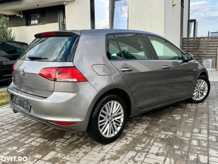Volkswagen Golf VII 1.2 TSI BlueMotion Technology DSG Cup