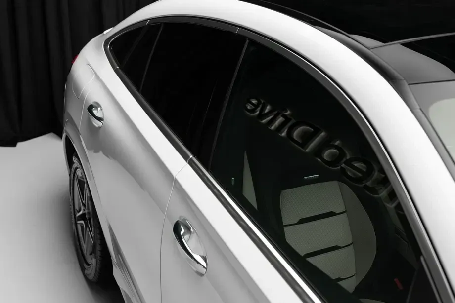 Mercedes-Benz GLE AMG 53 4MATIC+ MHEV — imagine 5