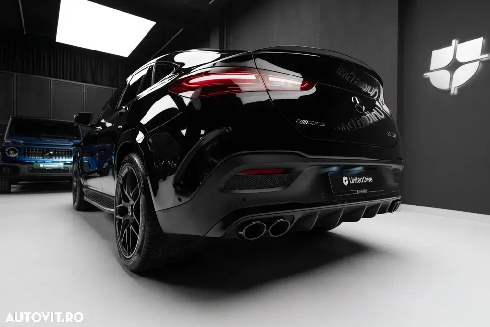 Mercedes-Benz GLE AMG 53 4MATIC+ MHEV — imagine 6