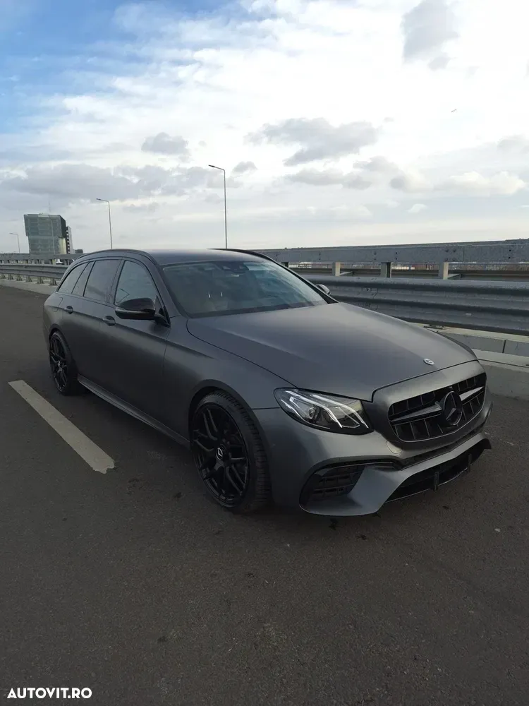 Mercedes-Benz E W213 220 d T-Modell Aut — imagine 2