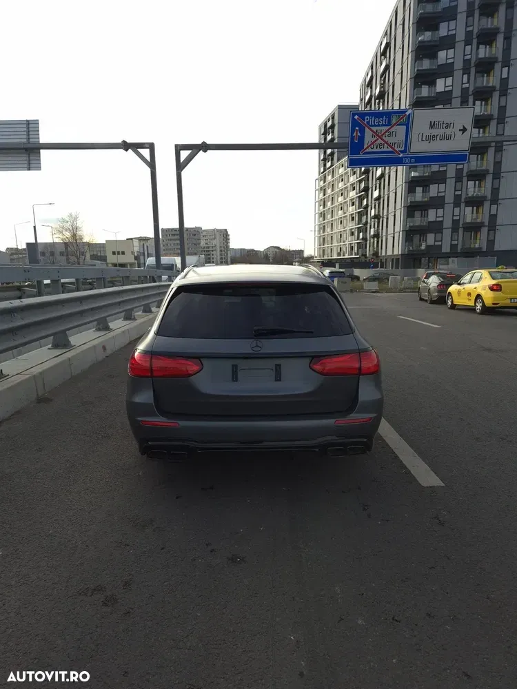 Mercedes-Benz E W213 220 d T-Modell Aut — imagine 4