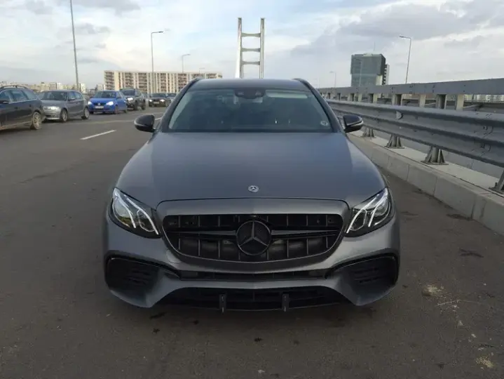 Mercedes-Benz E W213 220 d T-Modell Aut