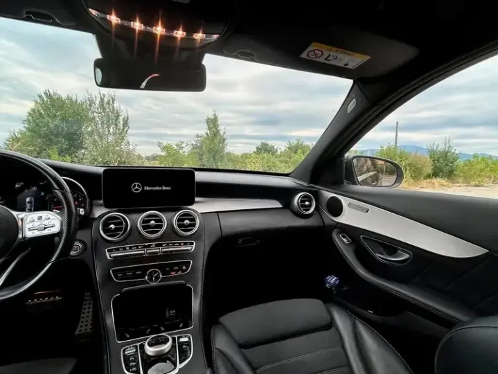 Mercedes-Benz C W205 300 9G-TRONIC AMG Line