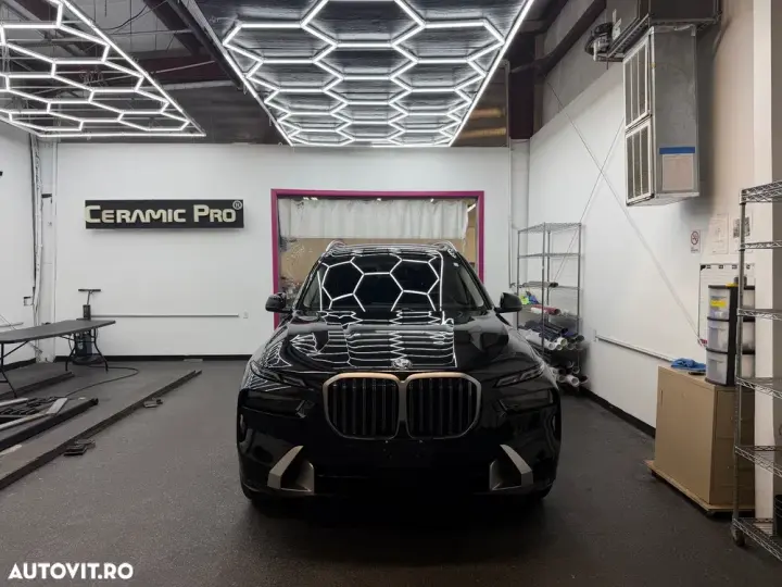 BMW X7 xDrive40i AT MHEV