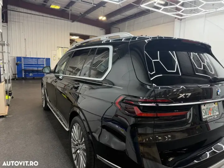 BMW X7 xDrive40i AT MHEV
