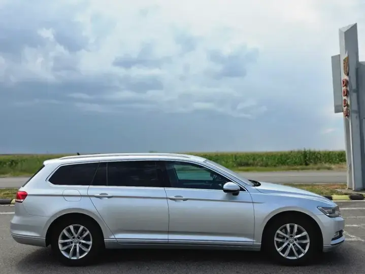 Volkswagen Passat B8 2.0 TDI Comfortline