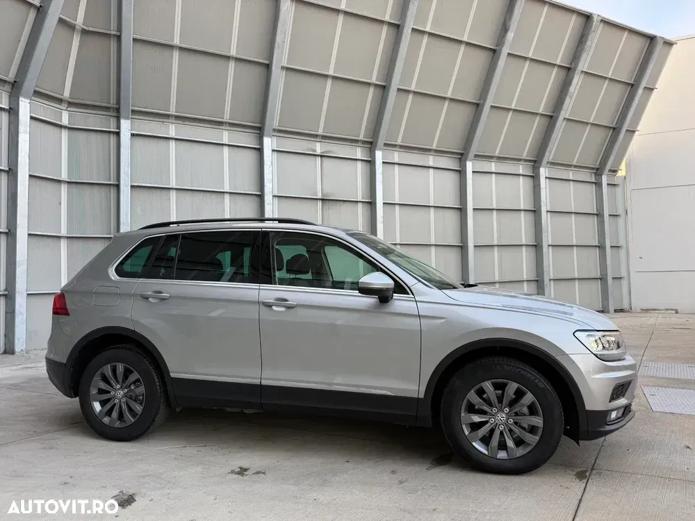 Volkswagen Tiguan 2.0 TDI DPF DSG 4Mot Highline — imagine 4