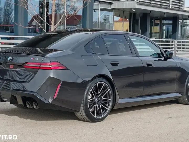 BMW M5