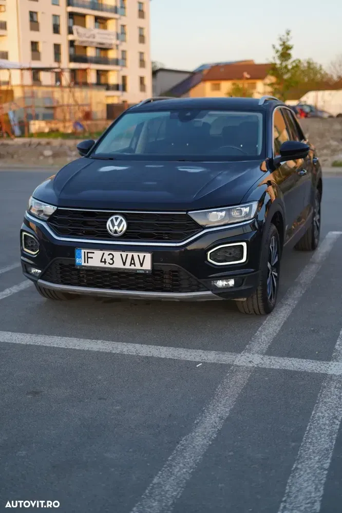 Volkswagen T-Roc 1.5 TSI DSG Sport — imagine 2