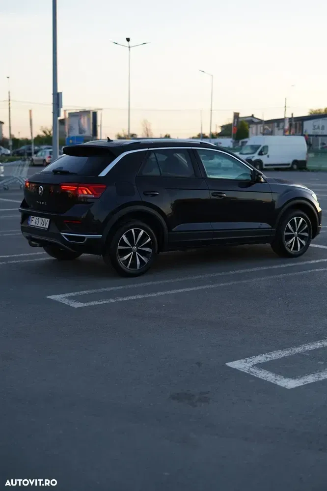 Volkswagen T-Roc 1.5 TSI DSG Sport — imagine 4