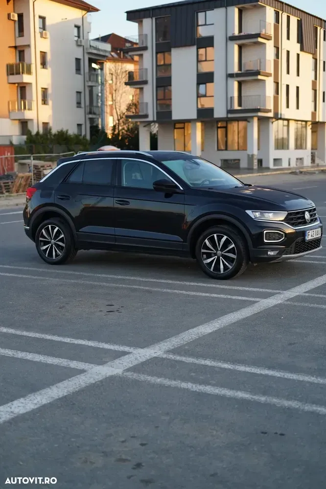 Volkswagen T-Roc 1.5 TSI DSG Sport — imagine 3