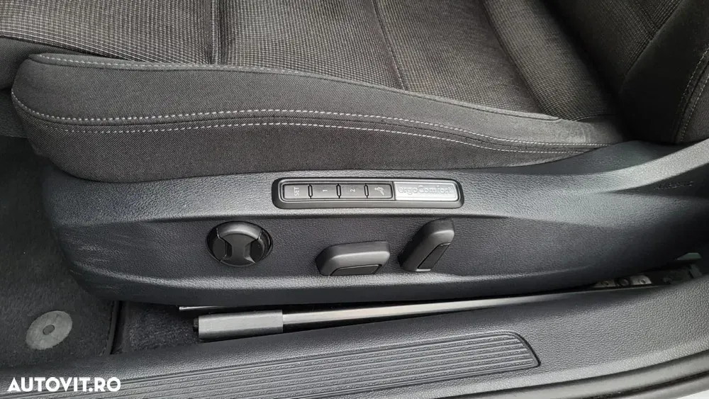 Volkswagen Passat B8 2.0 TDI DSG Highline — imagine 6