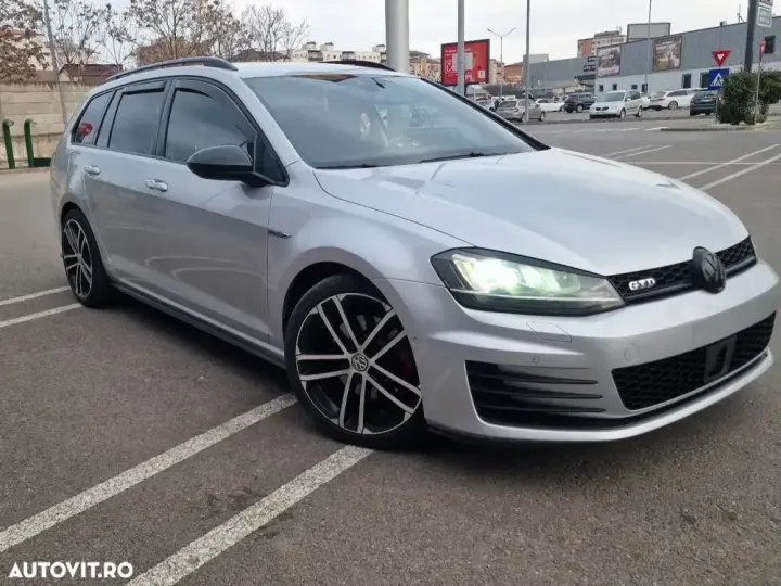 Volkswagen Golf VII GTD DSG