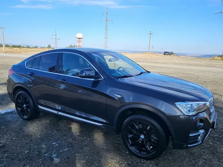 BMW X4 F26