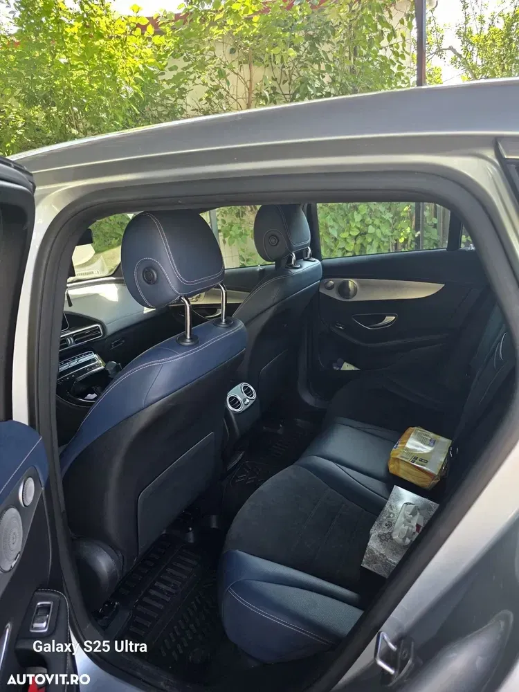 Mercedes-Benz EQC 400 4MATIC — imagine 4