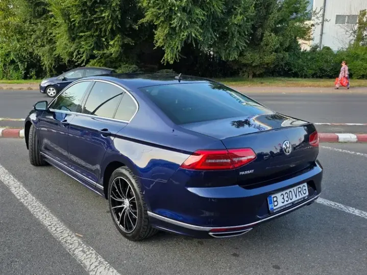 Volkswagen Passat B8 2.0 TDI DSG Highline