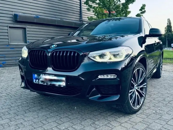 BMW X4 G02