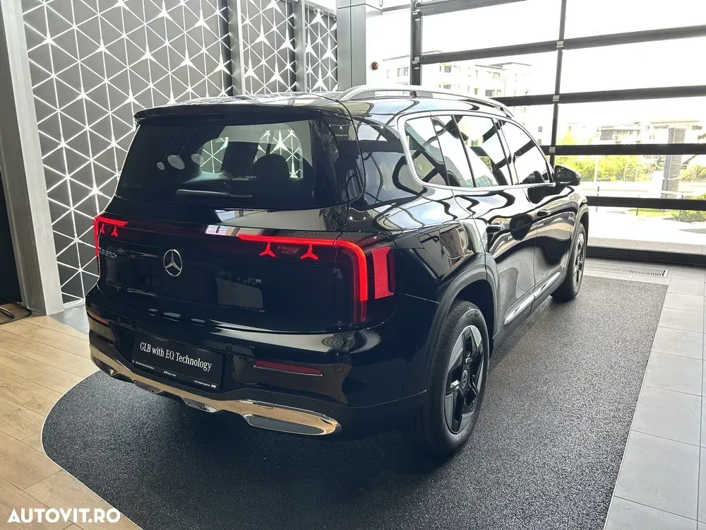 Mercedes-Benz GLB 250+ EQ — imagine 4