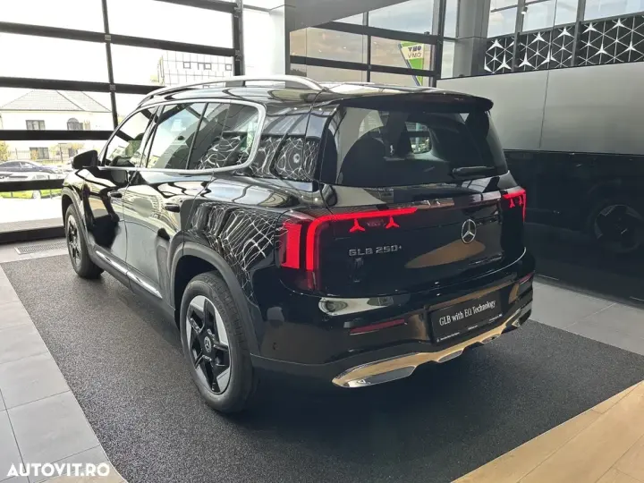 Mercedes-Benz GLB 250+ EQ