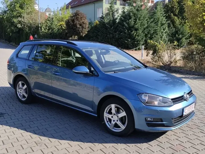 Volkswagen Golf VII