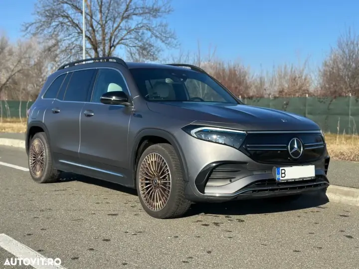 Mercedes-Benz EQB 300 4MATIC Edition 1