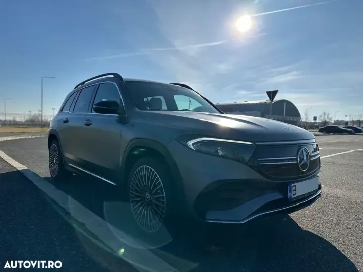 Mercedes-Benz EQB 300 4MATIC Edition 1
