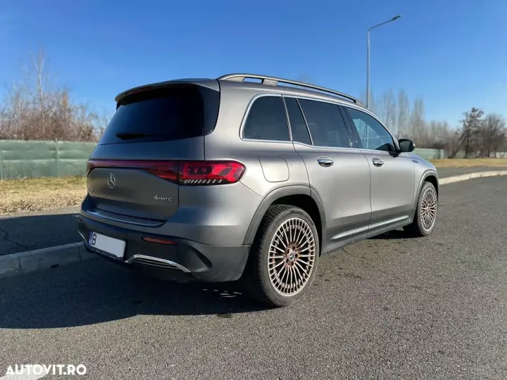Mercedes-Benz EQB 300 4MATIC Edition 1